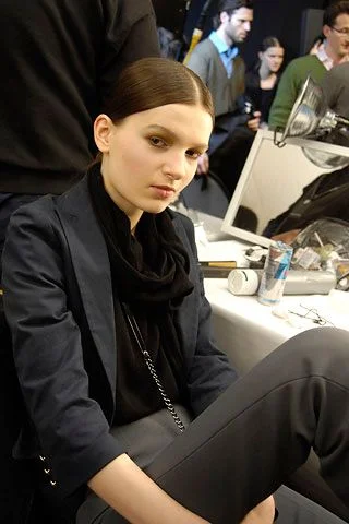 Look 10